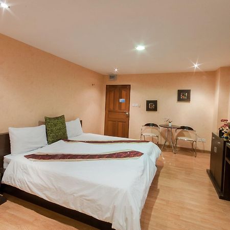Sa-Bai-Dee Condo Chonburi Exteriör bild