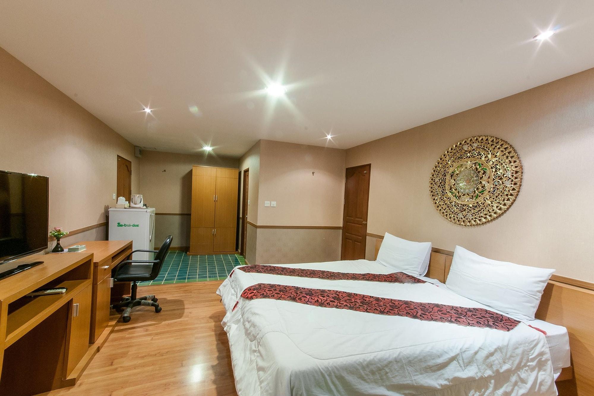 Sa-Bai-Dee Condo Chonburi Exteriör bild