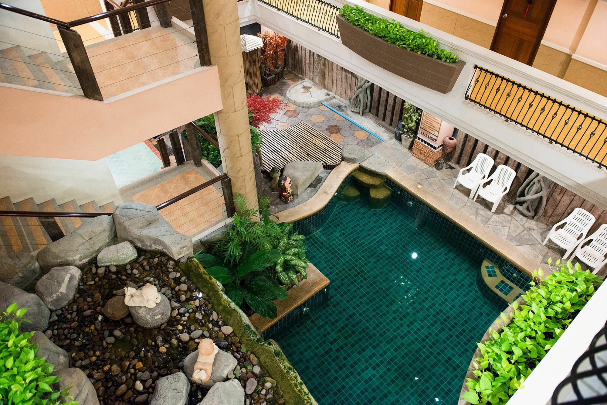 Sa-Bai-Dee Condo Chonburi Exteriör bild
